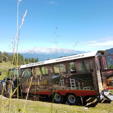 Szálloda Alpenwelt Superior