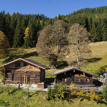 Szálloda Alpenwelt Superior Flachau