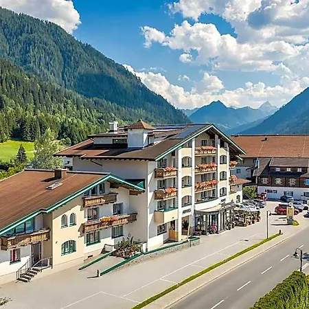 Alpenwelt Superior Hotel Flachau
