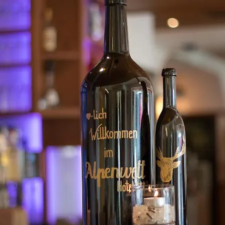 Alpenwelt Superior 3* فلاخاو
